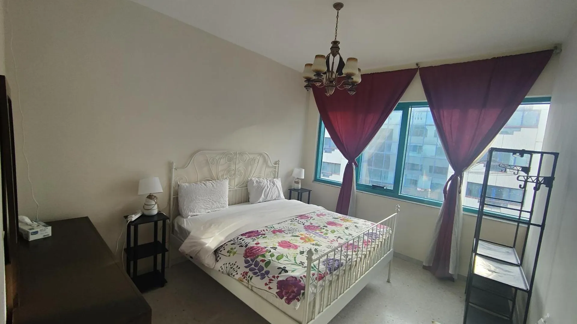 Room 3, Couples Should Be Married Abu Dhabi United Arab Emirates